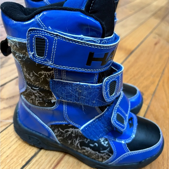 Tony Hawk Big Boy size 4 Kids Blue and Black snow Boots - Picture 2 of 3